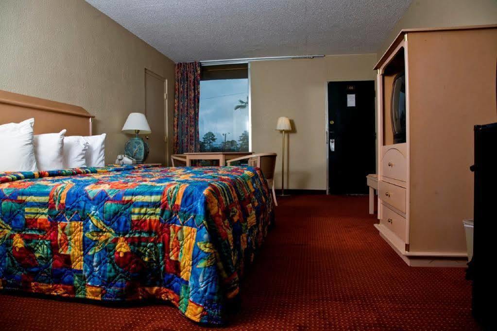 Budget Inn - Palatka Room photo